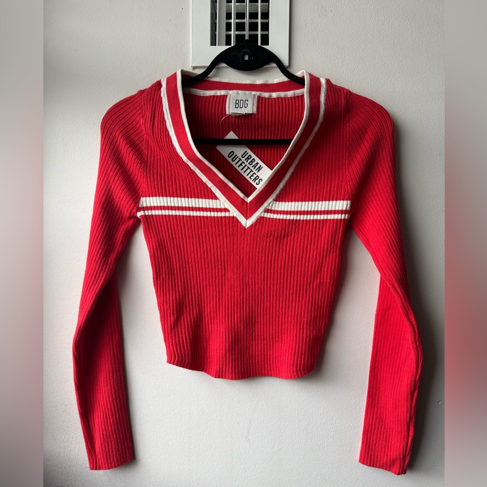 NWT - BDG Addison V Neck Ribbed Knit Sweater